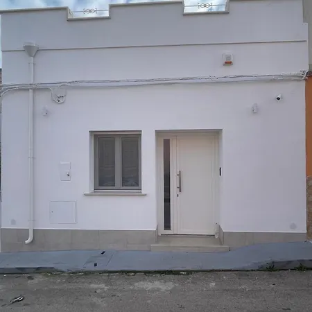 بيت ضيافة La Volta Di Chiara 3*